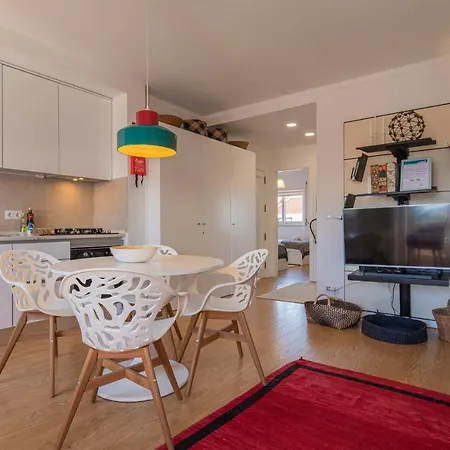 Lovelystay - Mountain View 辛特拉